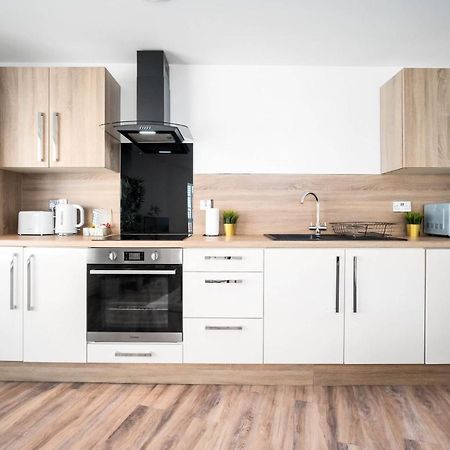 Birmingham City Centre - New Apartment - Smart Tv - Wifi - Intercom - Top Rated מראה חיצוני תמונה